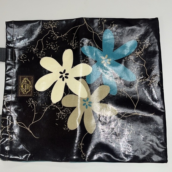 Modella plastic coated heavy fabric tote bag / brown and blue florals - Picture 2 of 8